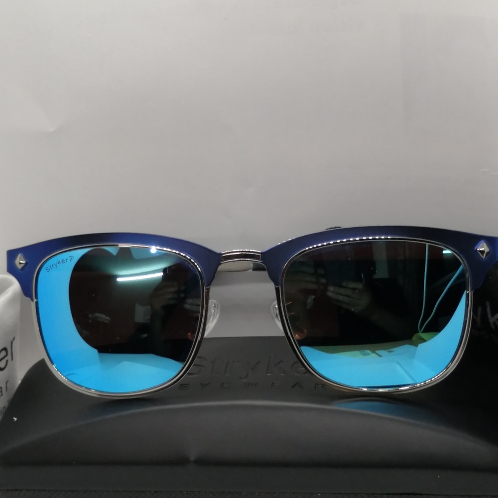 New Stryker Polarized Sunglass ST06217 Blue Mirror - Picture 2 of 9